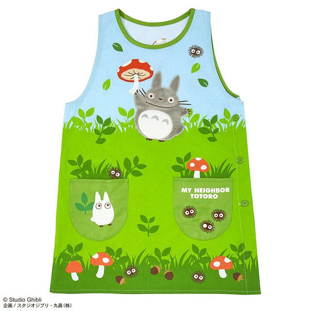 [Free shipping mail delivery] My Neighbor Totoro's Apron <Totoro in the Field> [Left and Right Pockets/Side Buttons/100% Cotton/Studio Ghibli/Nurser Caregiver/Cute/Totoro's Fur Applique]