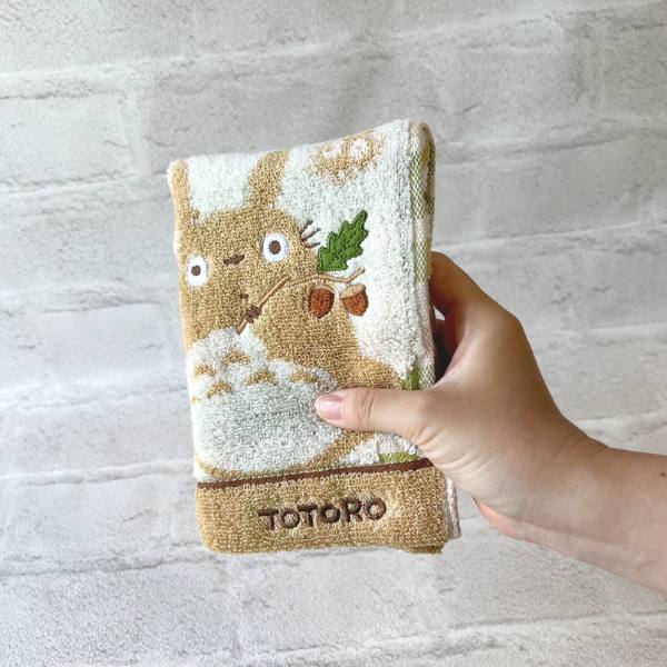 Mail delivery OK Ghibli Goods My Neighbor Totoro Acorn and Totoro Wash Towel Large Totoro Studio Ghibli New School, New Life, Preparation Gifts and Goods Ghibli Goods Totoro