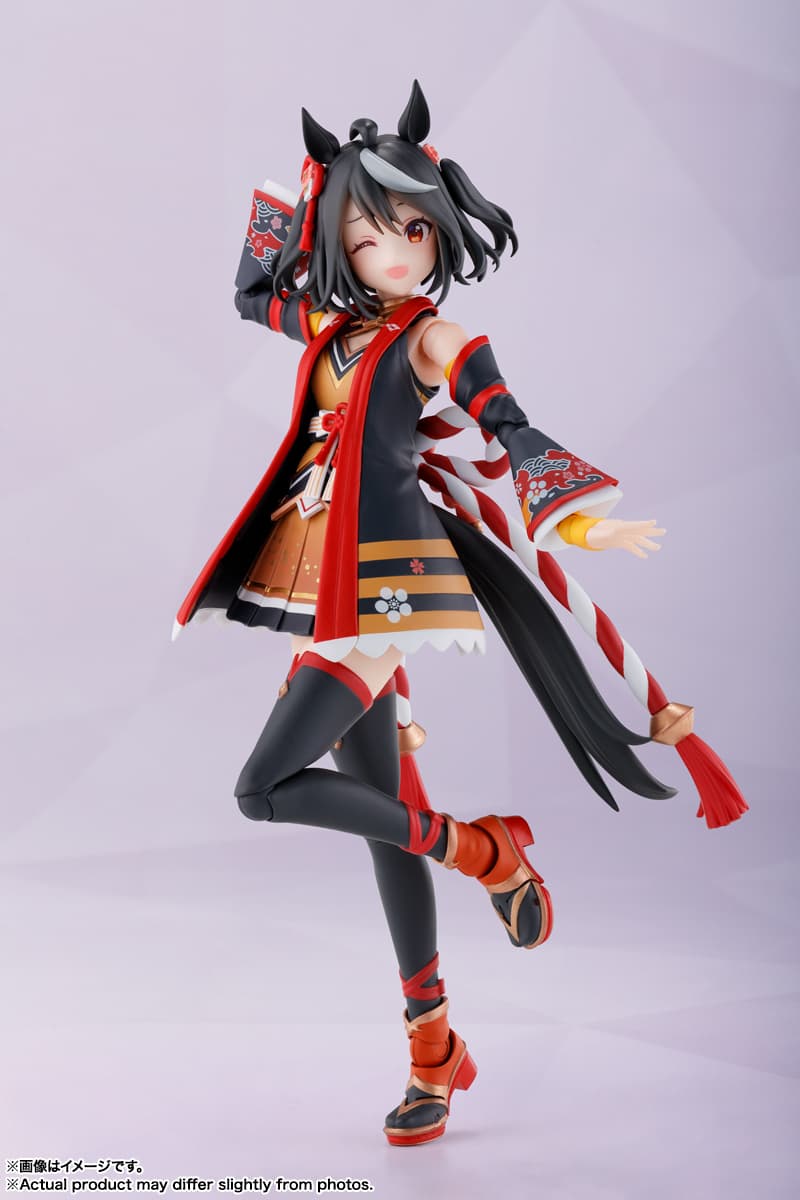 Figura móvil pintada en negro de SHFiguarts Uma Musume Pretty Derby Kitasan