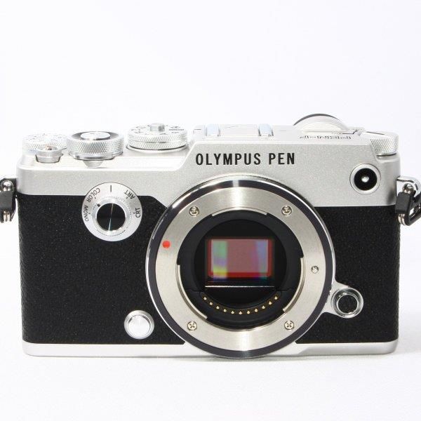 [Used] Olympus OLYMPUS Pen-F body, beautiful condition, with flash strap