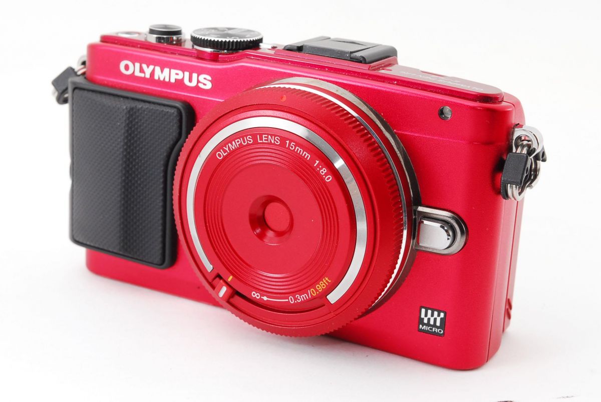 [Used] Olympus OLYMPUS Pen Lite E-PL6 Red Compact Lens Set, Beautiful Condition, Selfie, SD Card External Flash, Instruction Manual, with Strap