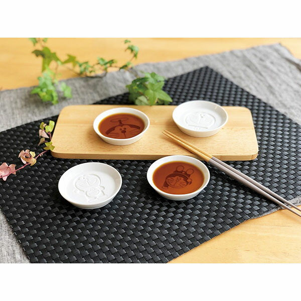 Doraemon "Soy Sauce Plate (Take Copter)"