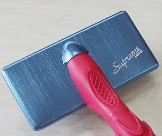 Supreme Aluminum Soft Slicker Brush S