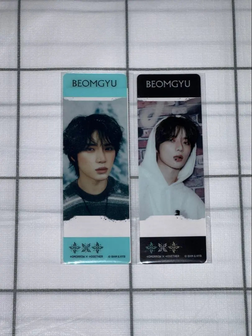 TXT Bombgyu meiji chocolate clear bookmark