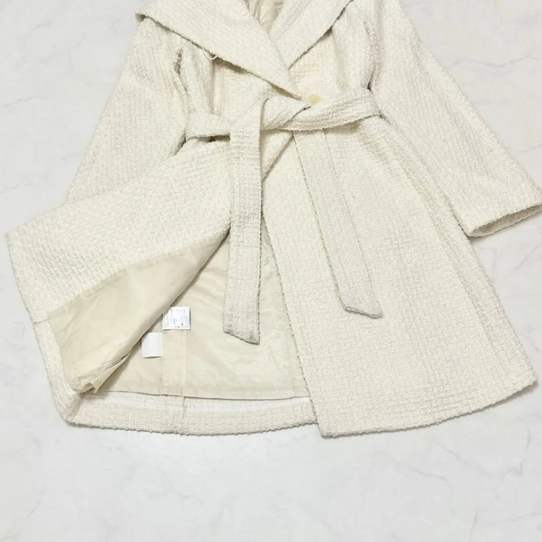 Superb condition ✨ BCBG MAXAZRIA Hooded Coat Waffle Fabric Belt White