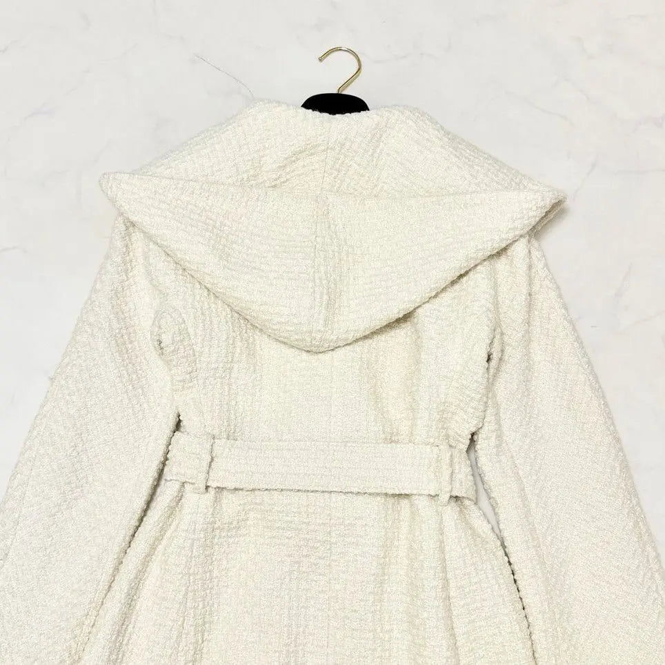 Superb condition ✨ BCBG MAXAZRIA Hooded Coat Waffle Fabric Belt White