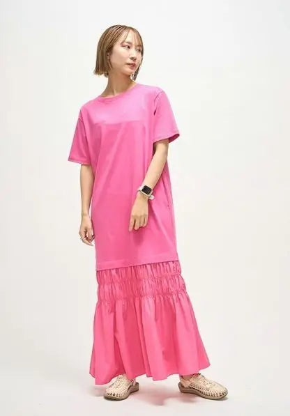 EMMI short sleeve dress with pink frill