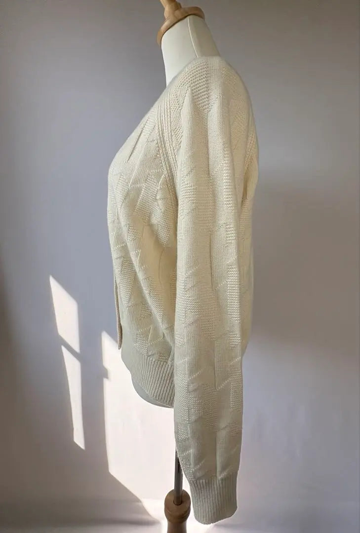 Genuine hermes H cardigan white short length