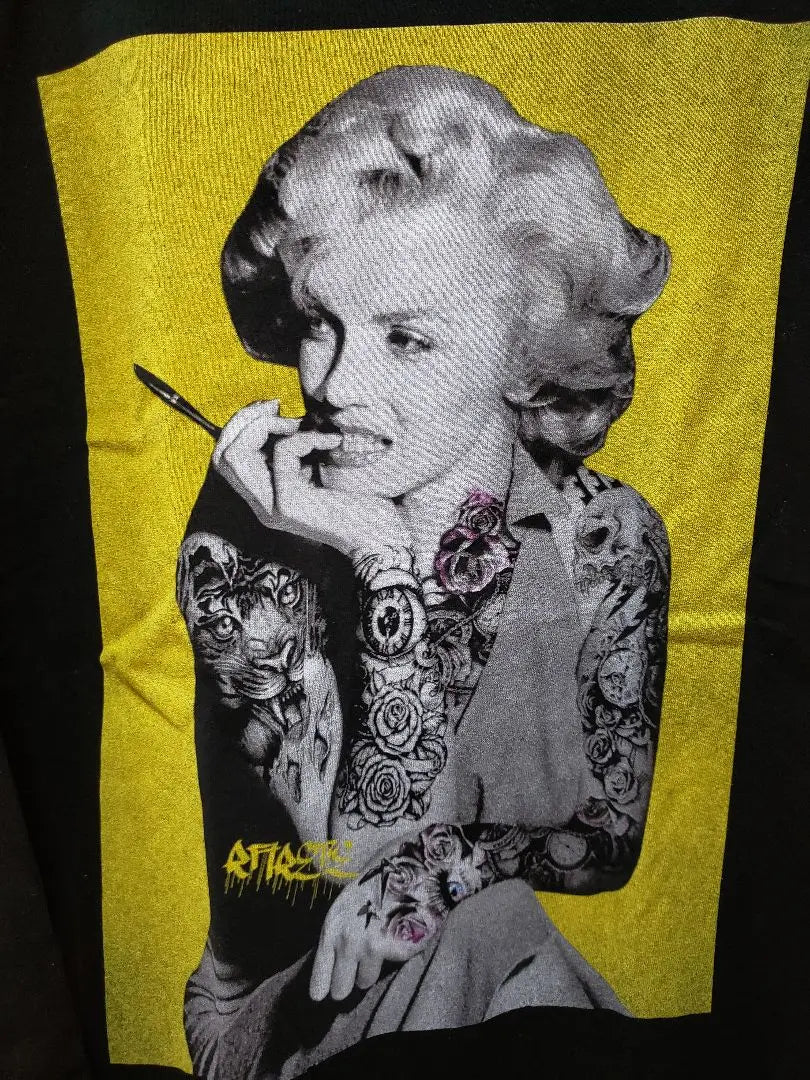 RARETE ★Camiseta de manga larga con estampado de Marilyn Monroe de Ralte cortada y cosida