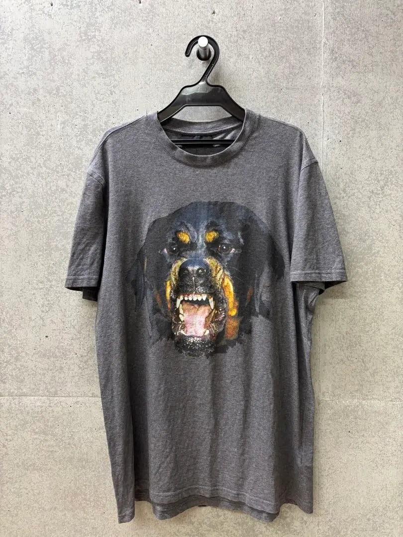 GIVENCHY Camiseta de Givenchlot Wyler | Givenchy ジバンシー ロットワイラー Tシャツ