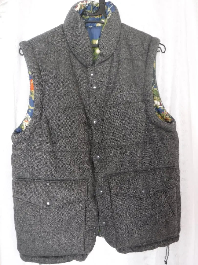 Reversible quilted vest HARE