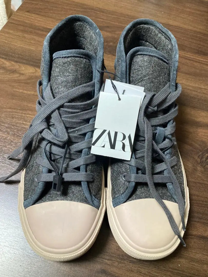 Complete final price! ZARA sneakers boots