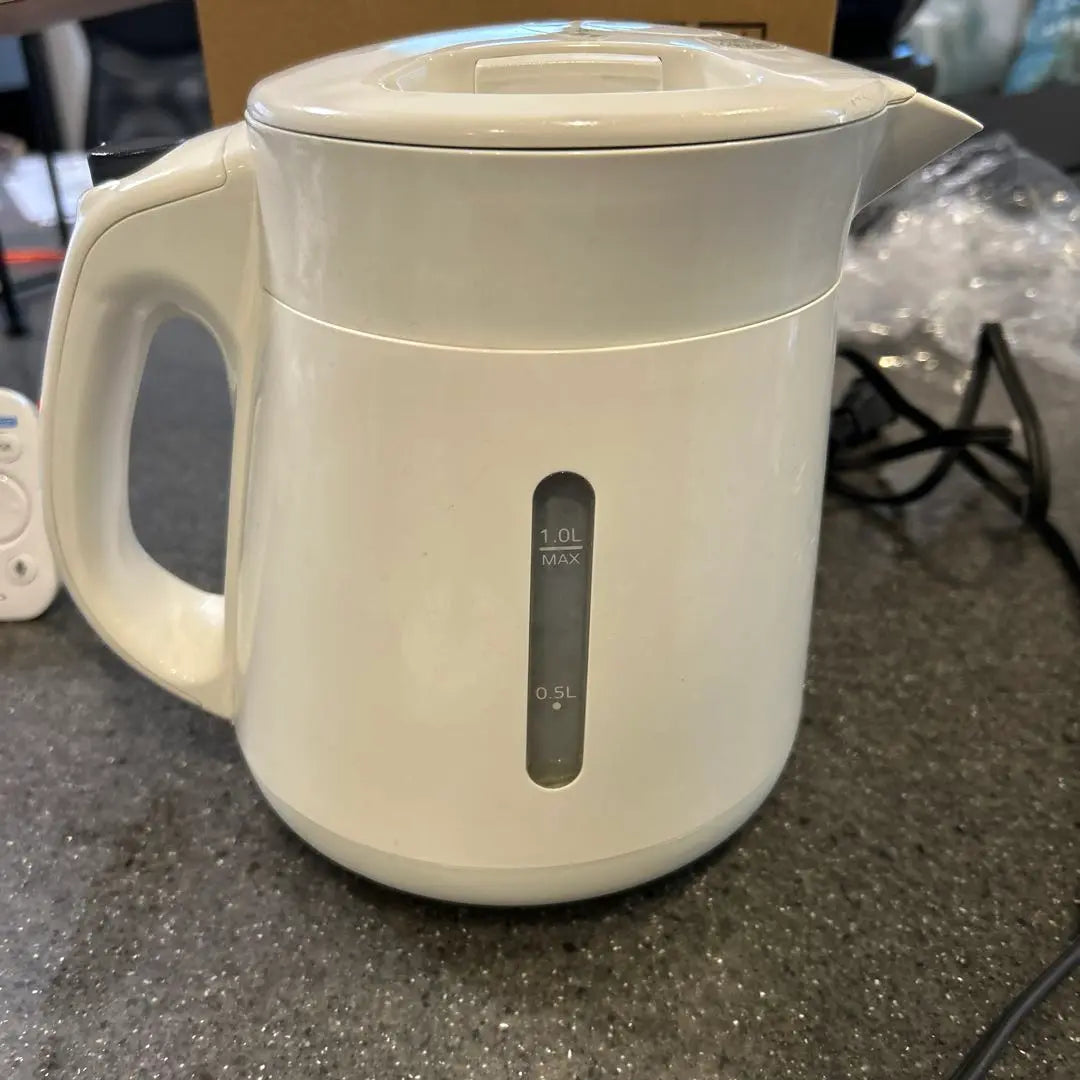 TIGER Electric Kettle 1.0L White PCI-A 100