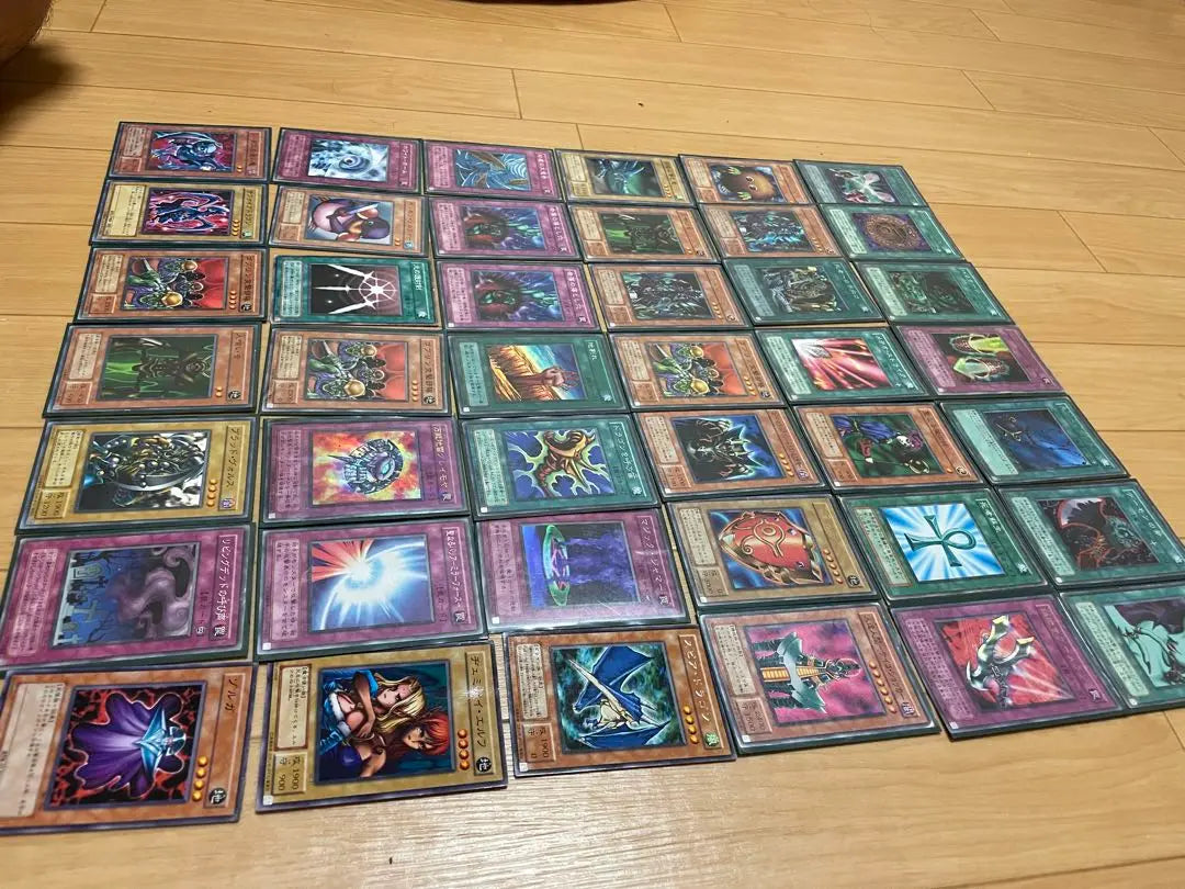 Cartas iniciales de Yu-Gi-Oh!