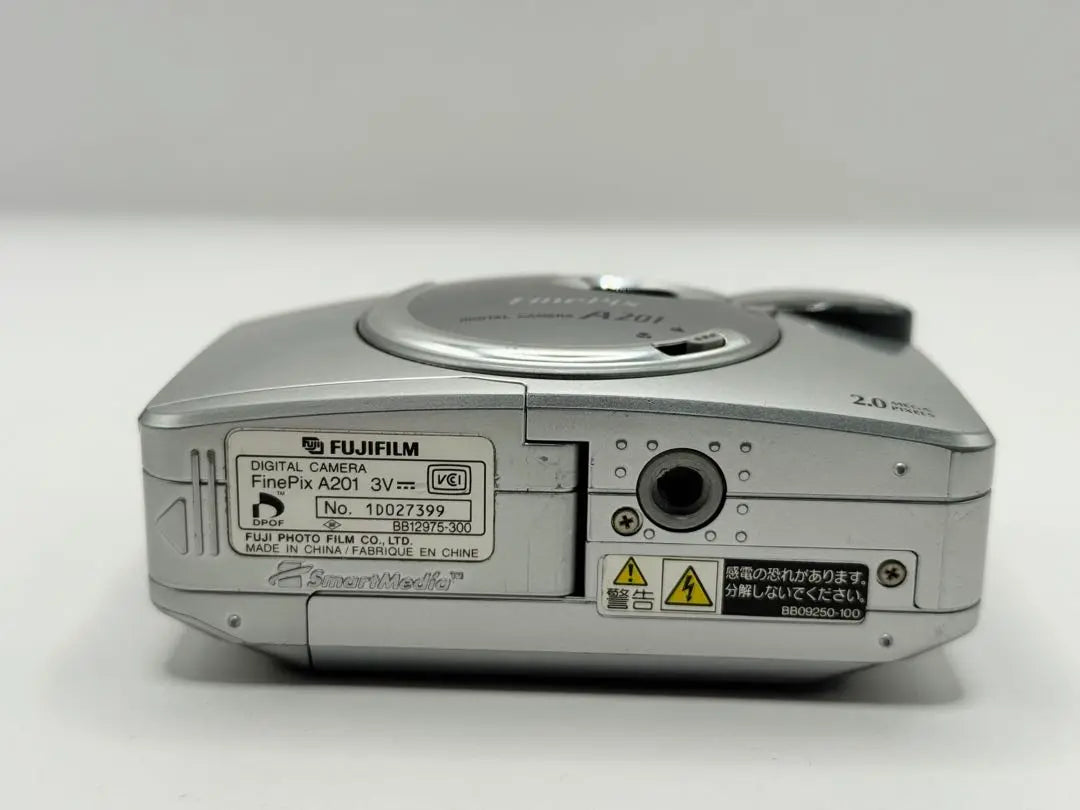 Fujifilm FinePix A201 Old Compact Digital AA Battery Operation