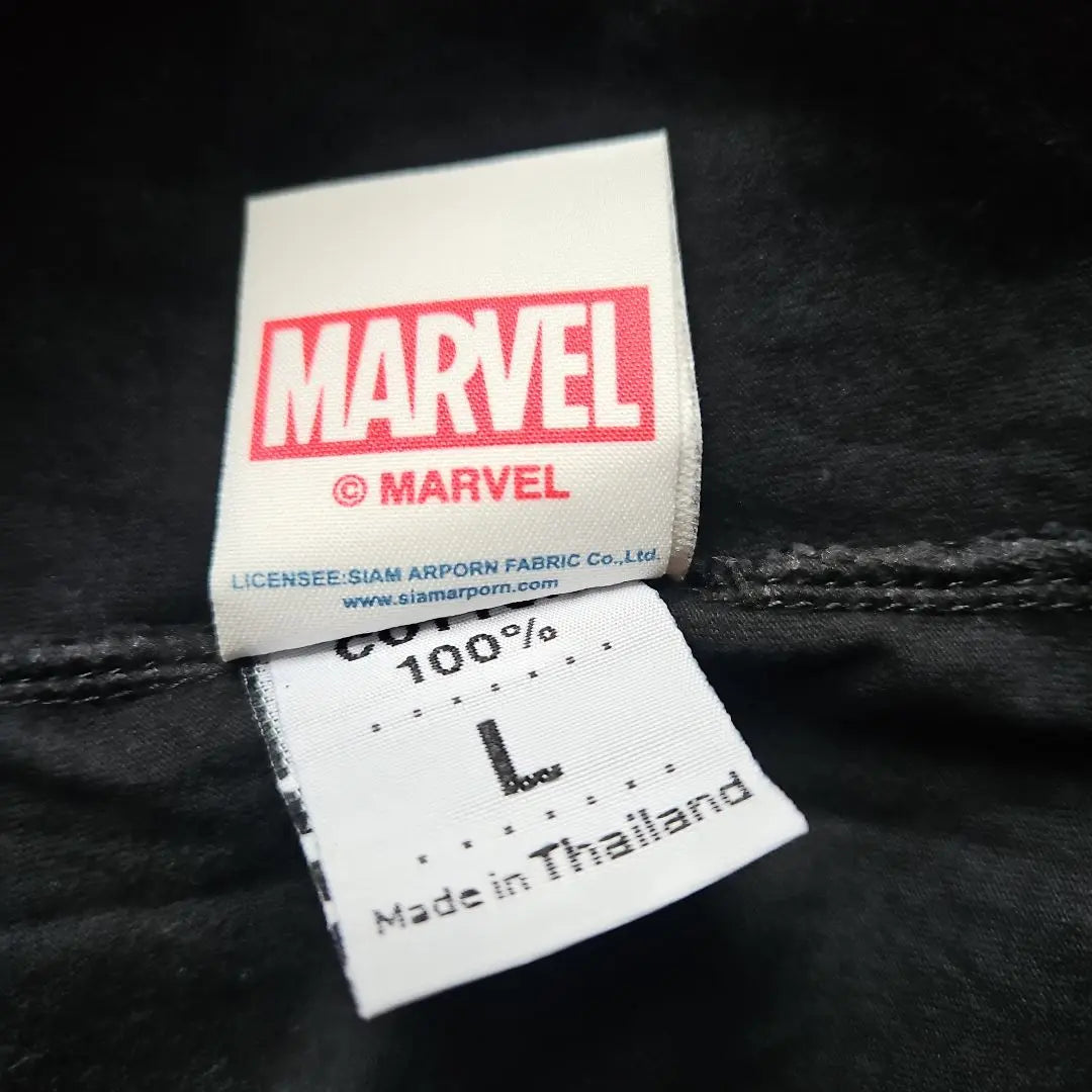 MARVEL Character T-shirt L size