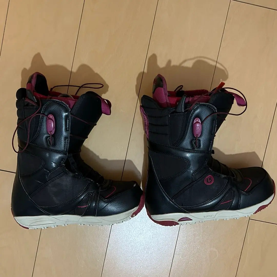 Burton EMERALD Snowboard Boots 23cm