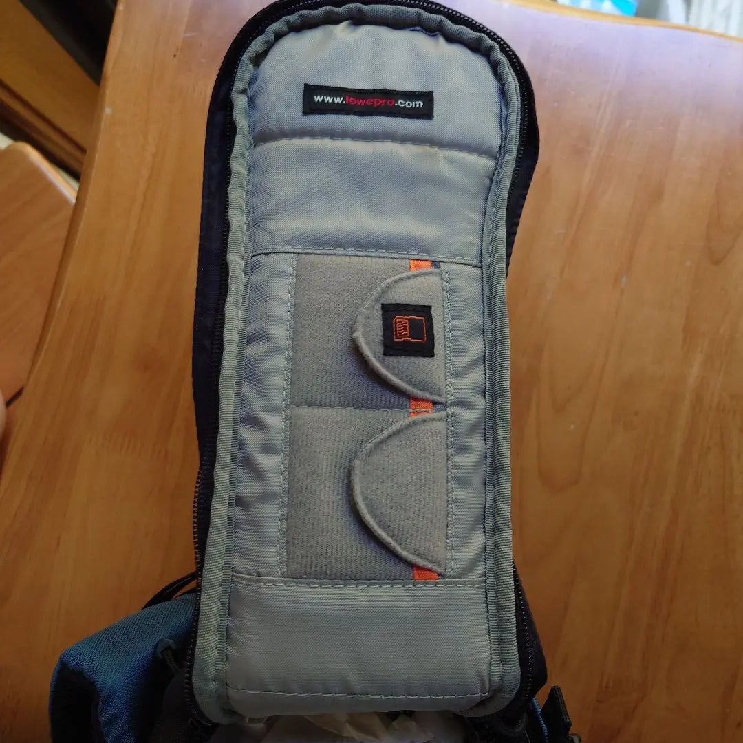 Bolsa para cámara Lowepro azul y negra