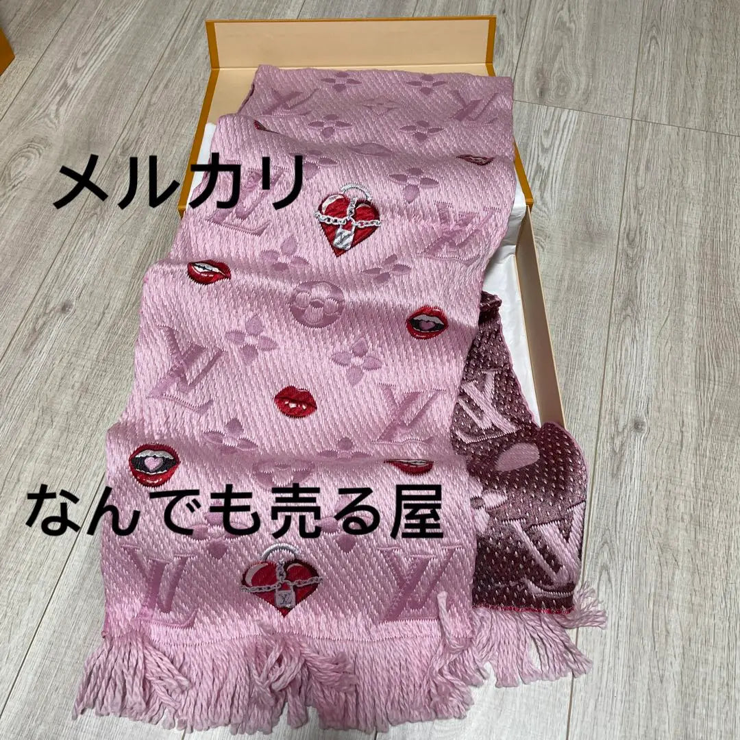 New Louis Vuitton Scarf Valentine's Day Limited M76178