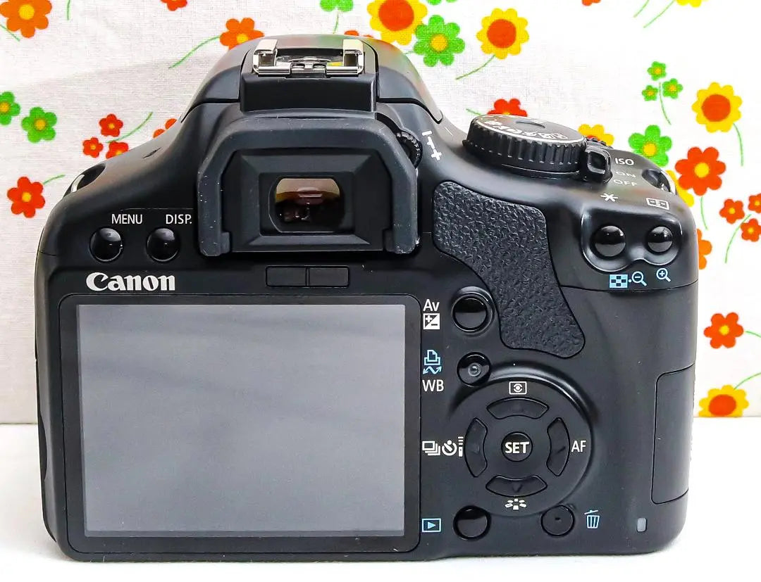 Canon Canon Kiss X2 ☆ Transfer to a smartphone ☆ With an original box ♪ ☆ Beginner recommendation | キャノン Canon kiss x2☆スマホに転送☆元箱付き♪☆初心者おススメ