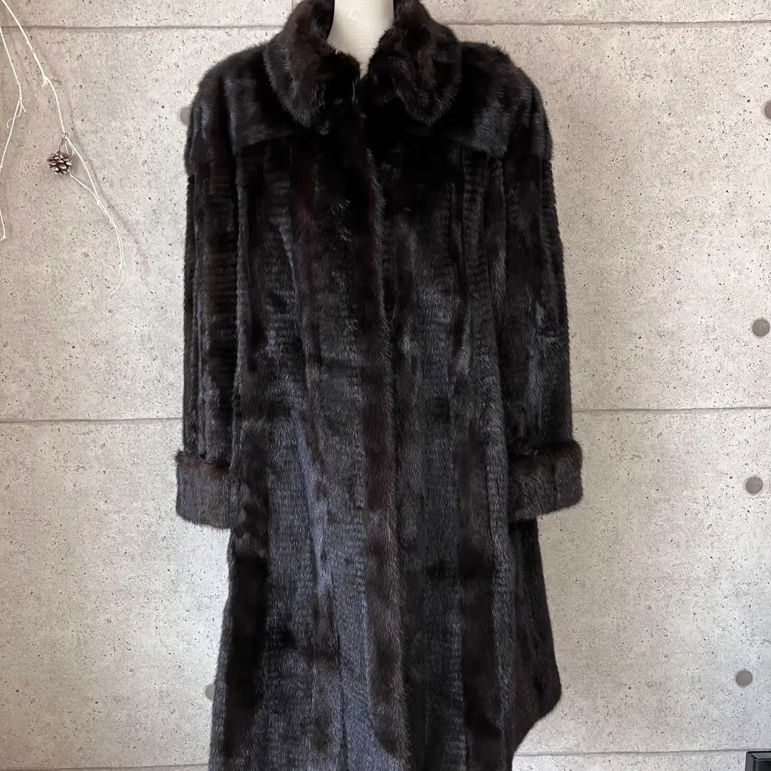 Large size ✨Extremely beautiful ✨SAGA MINK Mink Fur Long Coat High-quality Silver Label