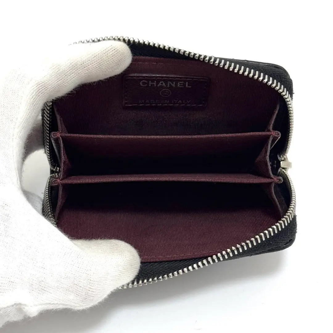 Monedero mini Chanel Coin Case de piel de cordero negra Matelasse