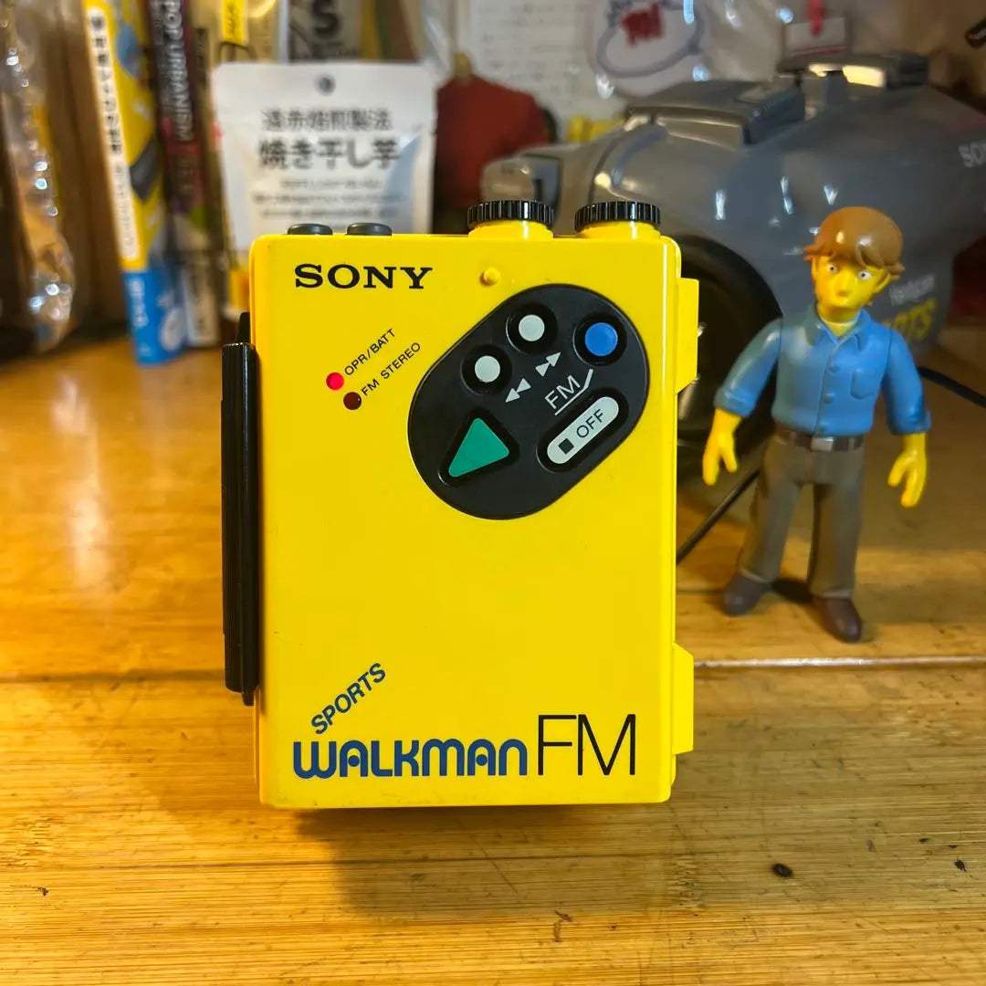 [Extremely beautiful maintenance and movable product] Sony Sports Walkman Sony Sports WM-F5