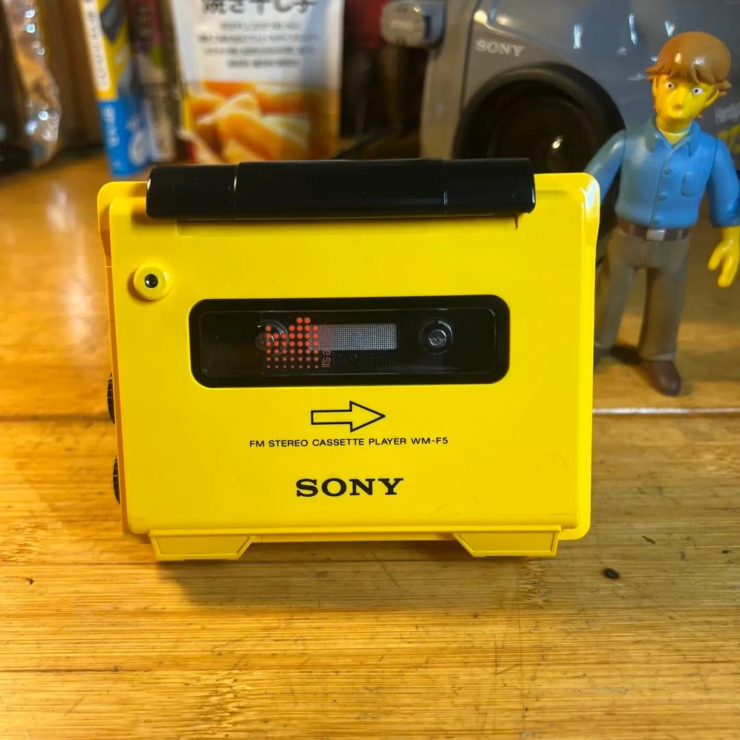 [Extremely beautiful maintenance and movable product] Sony Sports Walkman Sony Sports WM-F5