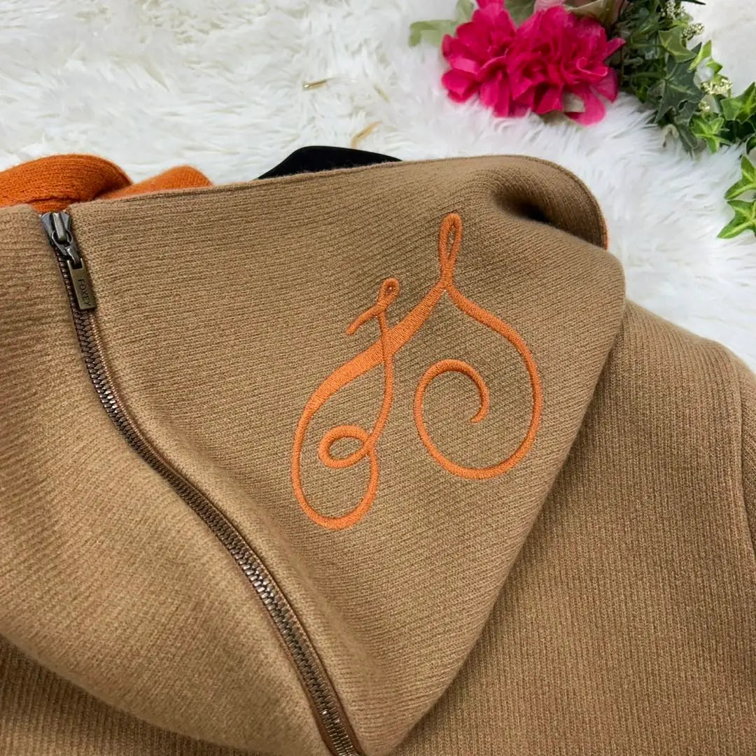 E140 M Foxy Script Knit Hoodie Script Women's