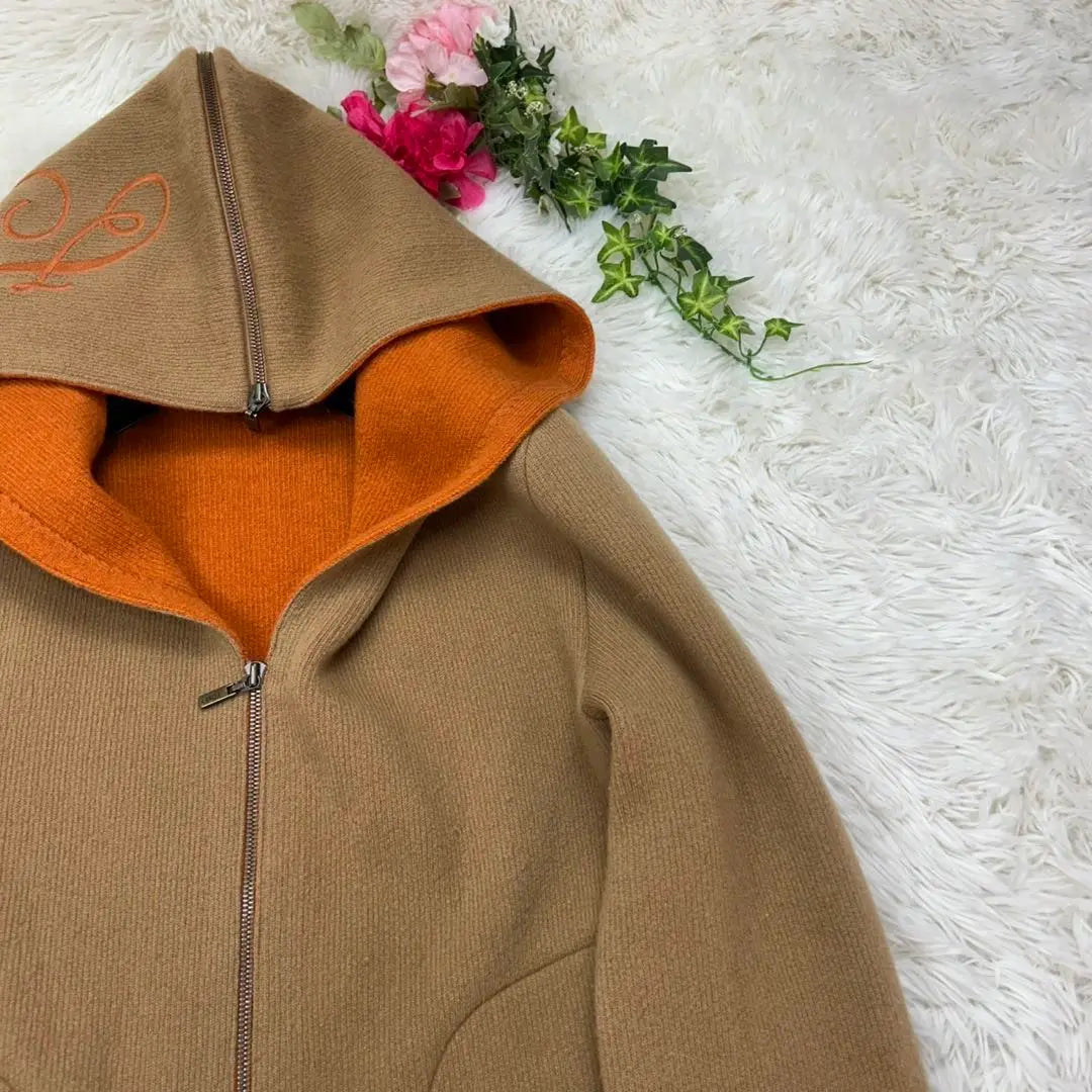 E140 M Foxy Script Knit Hoodie Script Women's