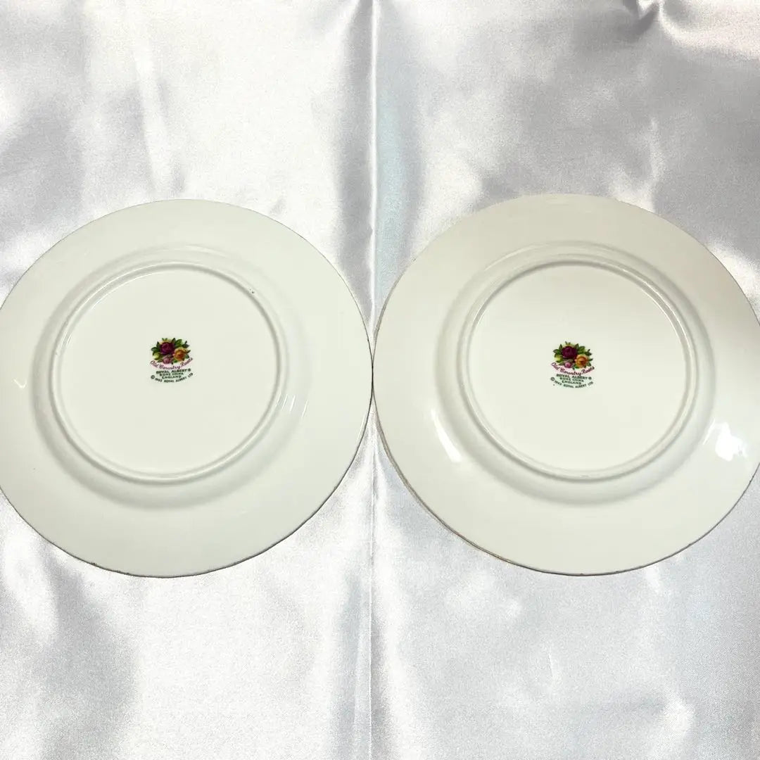 [Sold individually] Royal Albert Old Country Rose Cake Plate 18cm