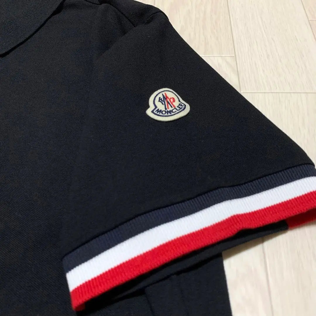 Camiseta Moncler 2023 negra M como nueva Producto nacional genuino 3S638