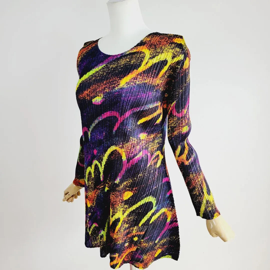 Superb condition Pleats Please JUMP&TURN Rhythmic Neon Flare Tunic