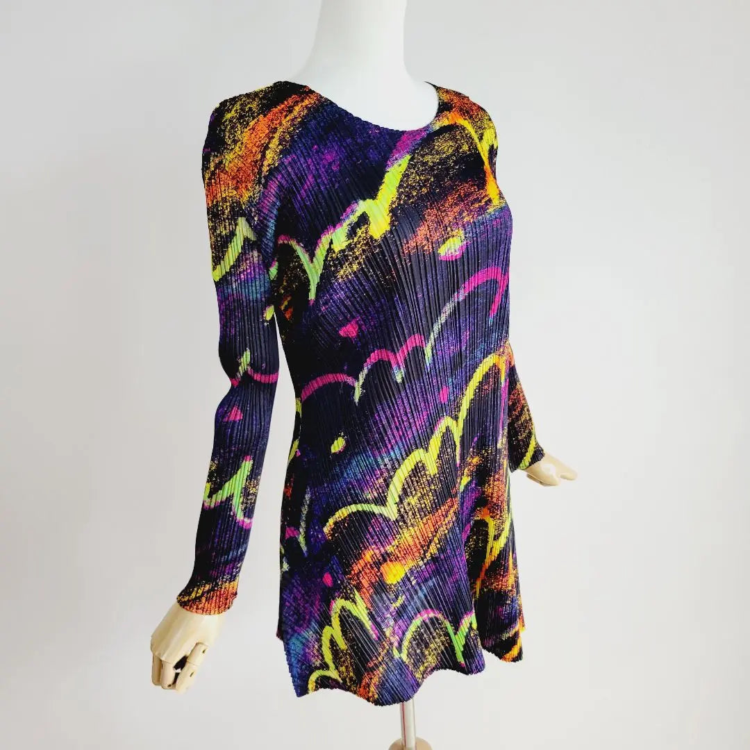 Superb condition Pleats Please JUMP&TURN Rhythmic Neon Flare Tunic