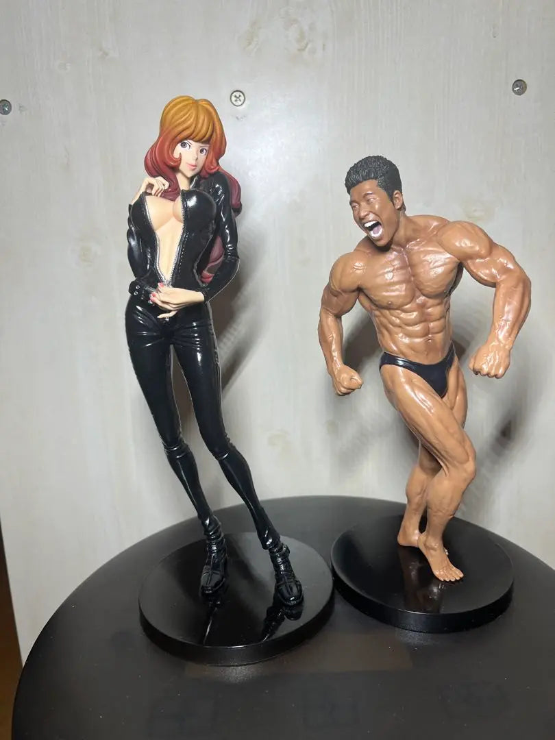 Mine Fujiko and Nakayama Kinni-kun Figure