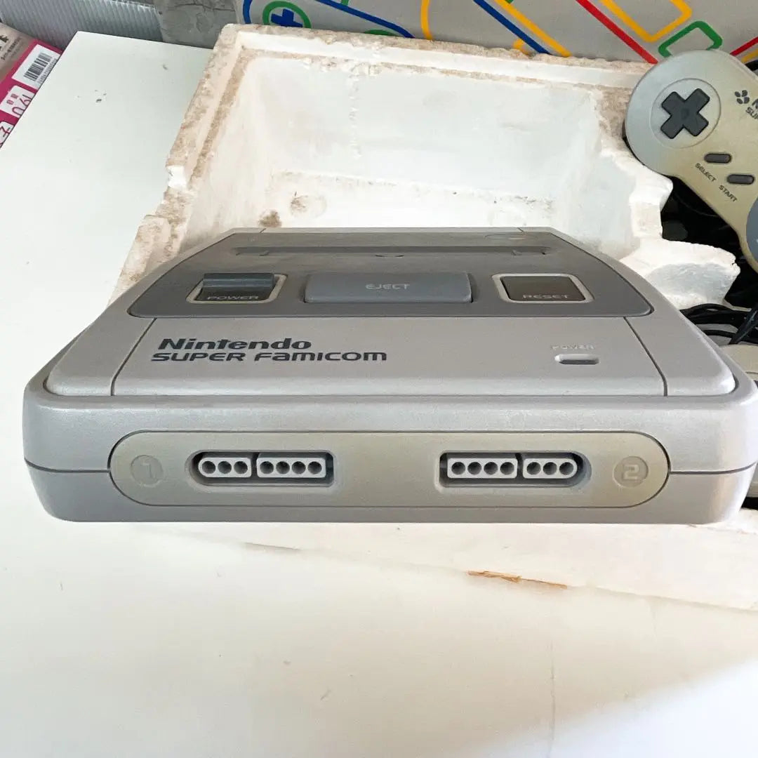 Nintendo Super Famicom en caja Producto funcional Juego retro