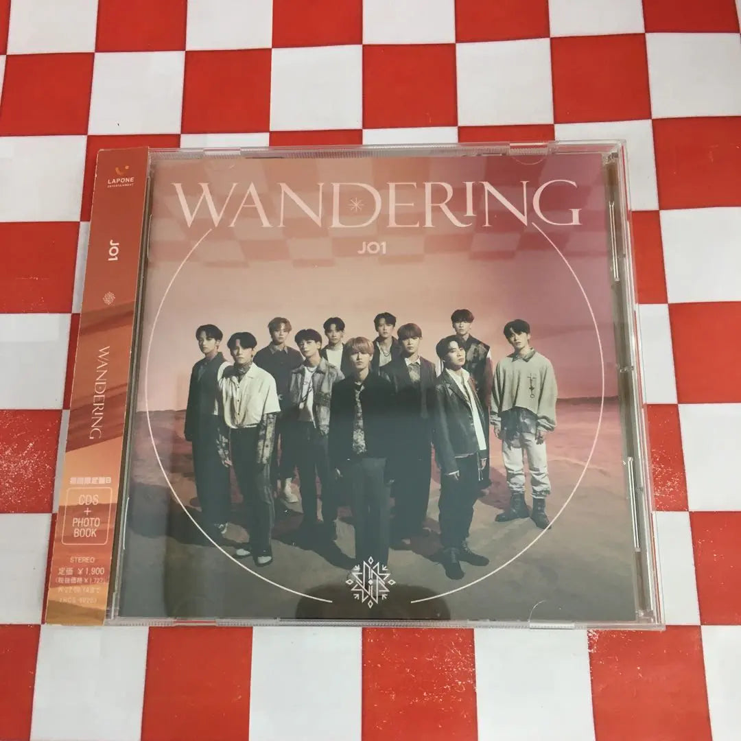 【D17851】WANDERING