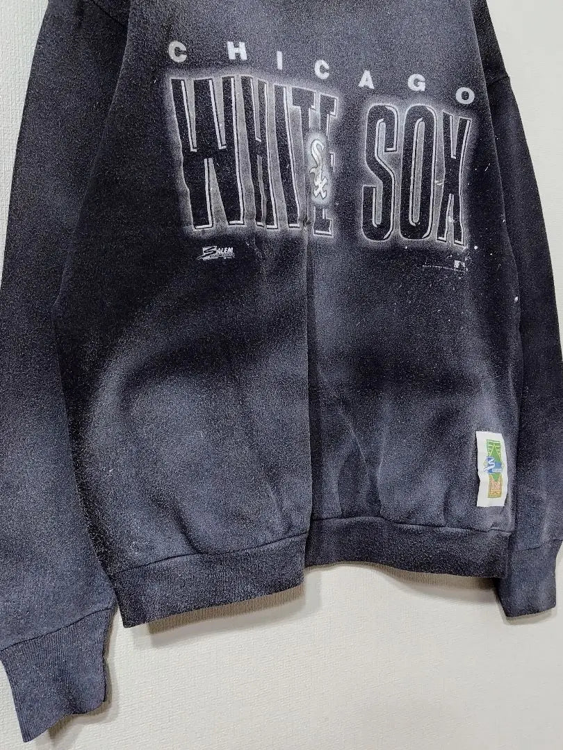 90's NBA WHITE SOX Paint Remake Print Sweatshirt