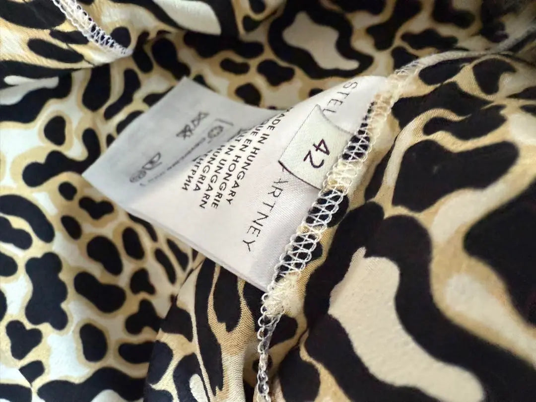 Beautiful condition, one-time wear Silk Stella McCartney Silk