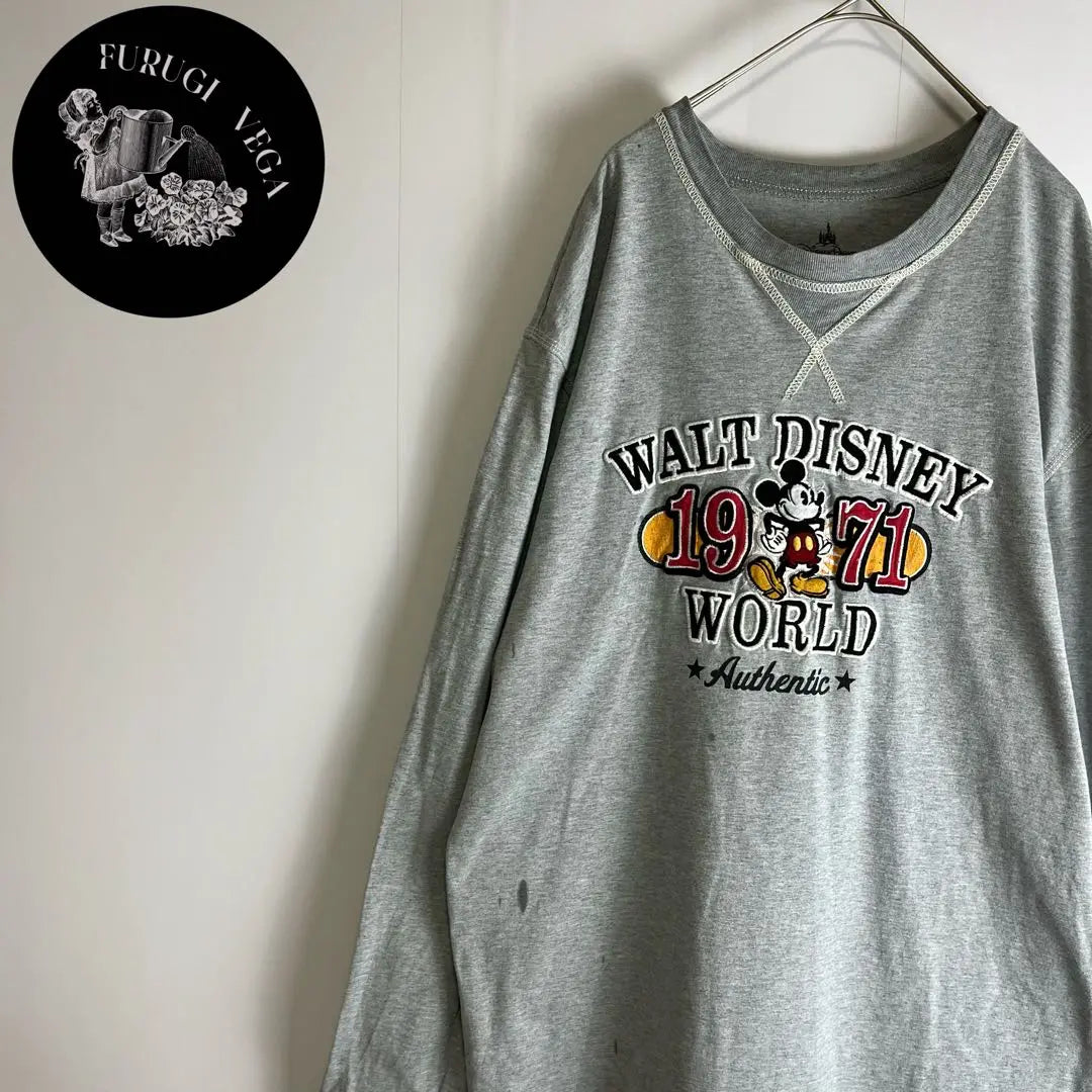 [Long T-shirt] Mickey embroidery Disney Parks L long sleeves overseas old clothing