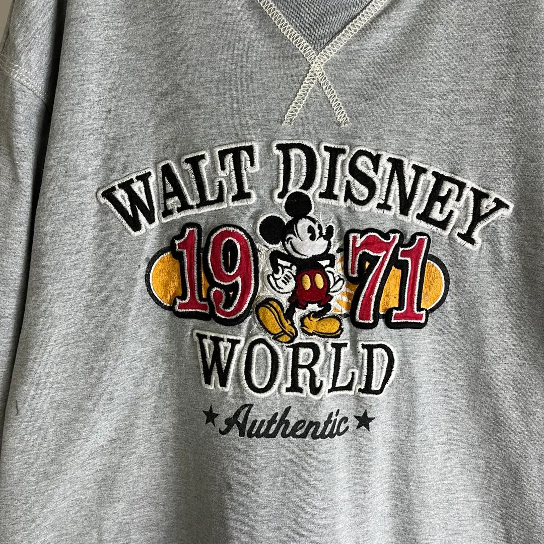 [Long T-shirt] Mickey embroidery Disney Parks L long sleeves overseas old clothing