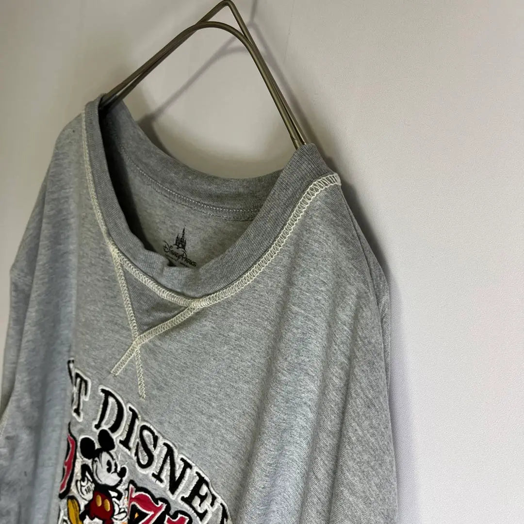 [Long T-shirt] Mickey embroidery Disney Parks L long sleeves overseas old clothing