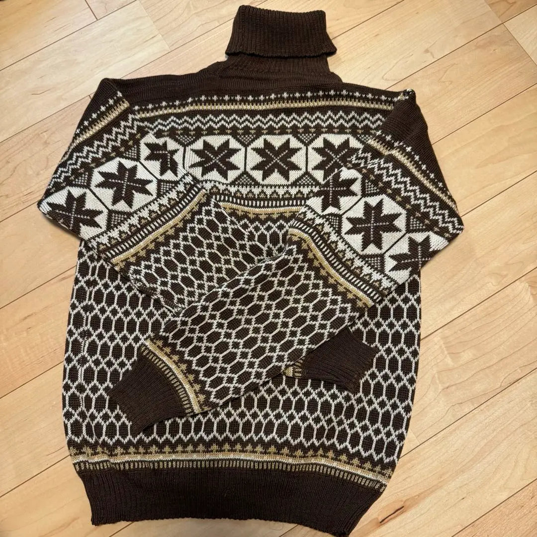 Vintage turtleneck knit sweater OOTHO