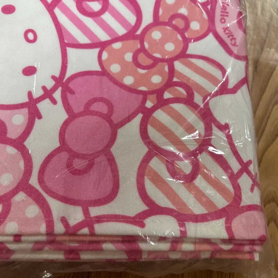 Kitty-chan Pink Tablecloth 150cm Square