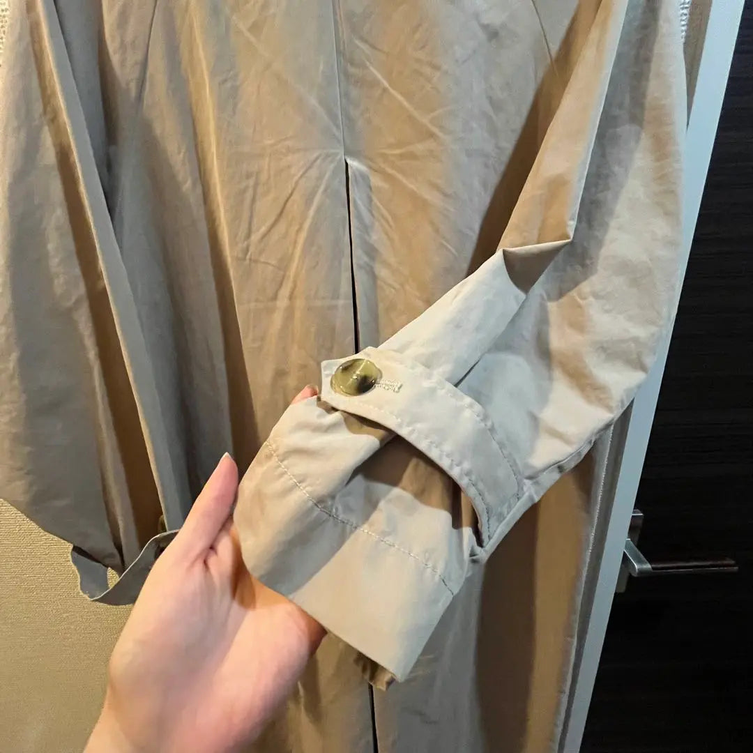 Gabardina beige manga larga | ベージュ ステンカラーコート 長袖