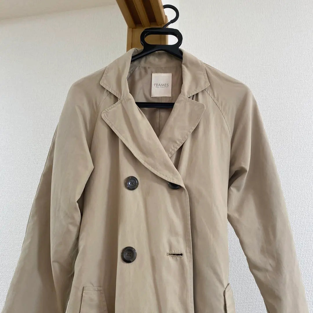 FRAMeS beige trench coat