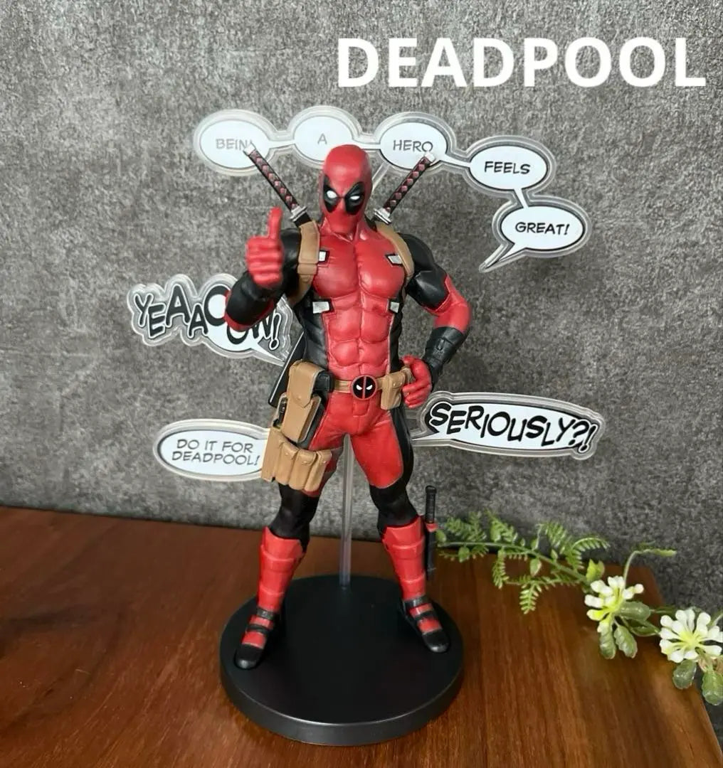 DEADPOOL Thumbs Up Figure Deadpool