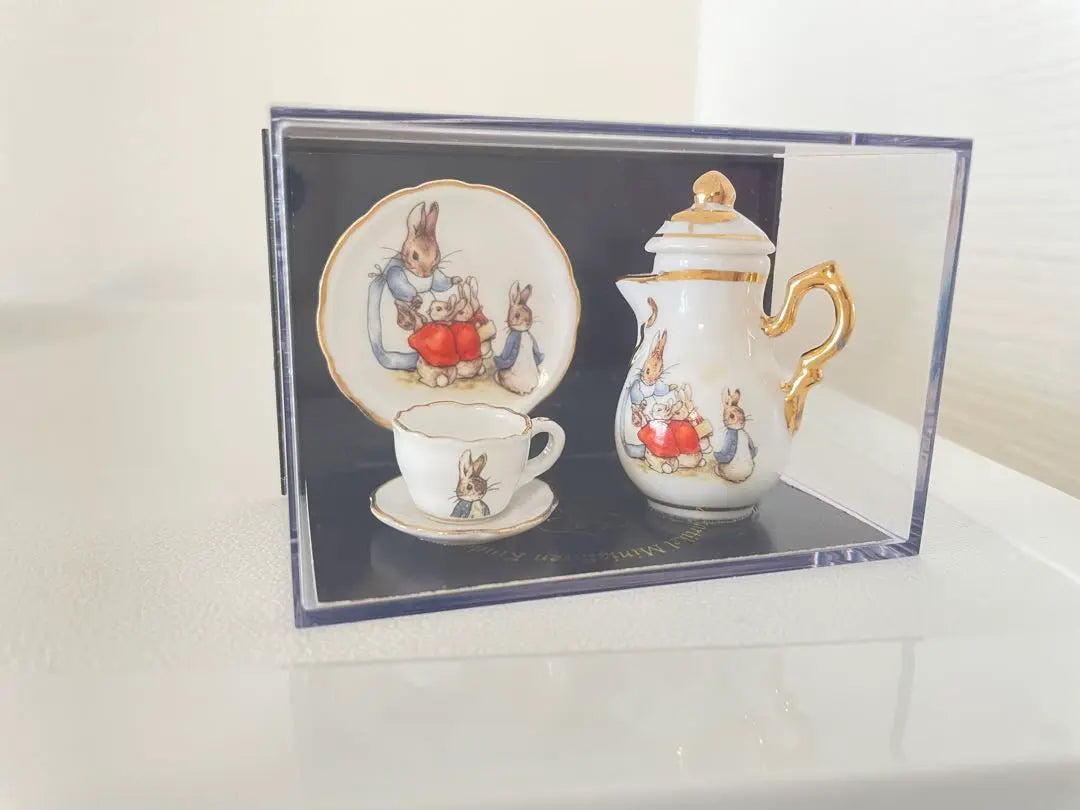 Peter Rabbit Miniature Tea Set | ピーターラビット ミニチュアティーセット