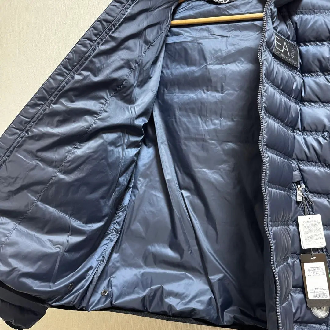 EA Navy Down Jacket with Hood | EA ネイビー ダウンジャケット フード付き