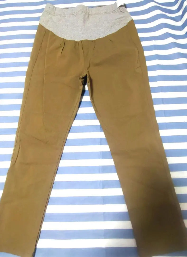 Good condition! Ezacca Mania Maternity Air Pants L size